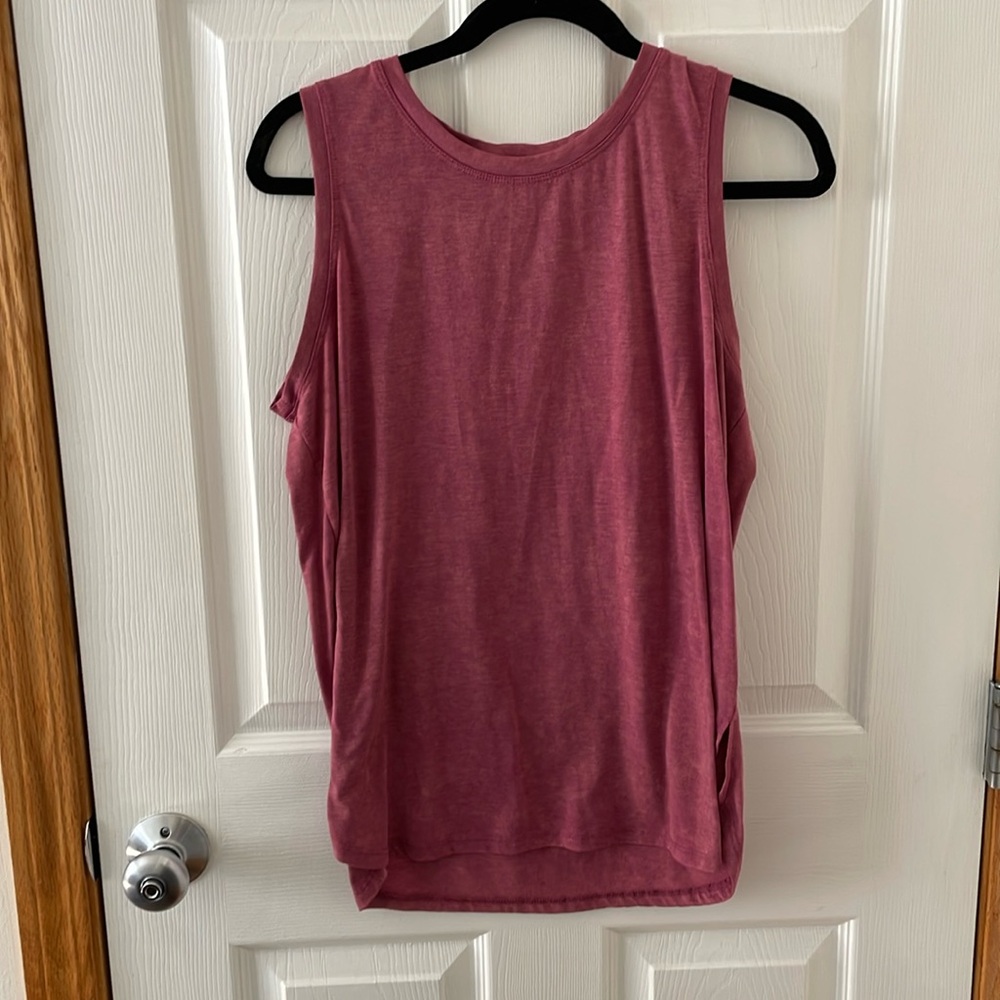 Danskin pink top